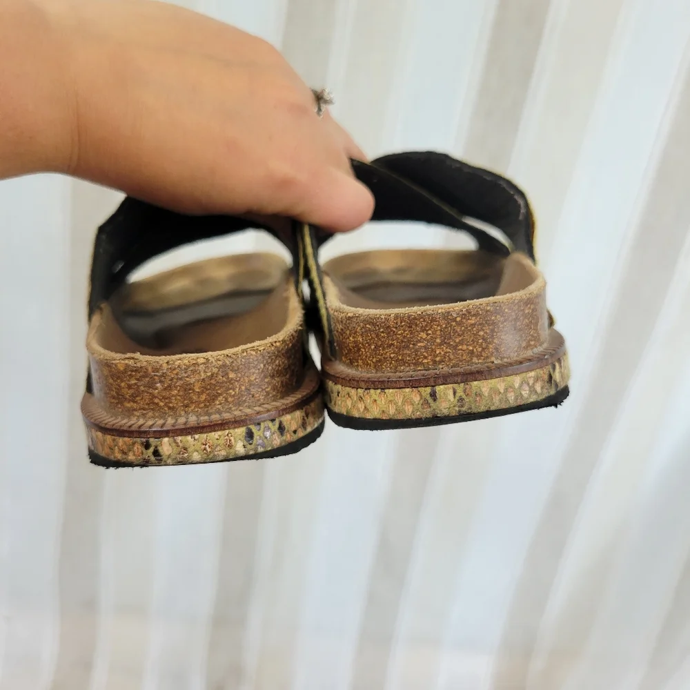 Free People Sidelines Footbed Sandals Snakeskin Size 7.5/8‎